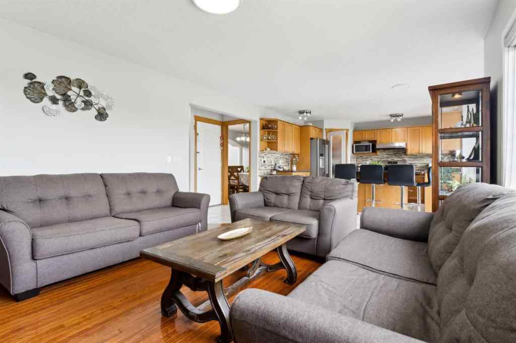 MLS® A2241571 - 292 Taracove Estate Drive NE in Taradale Calgary, Residential