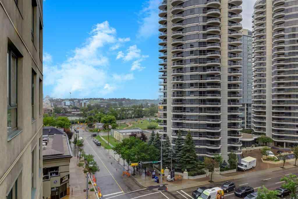 MLS® A2241573 - Unit #716 1111 6 Avenue SW in Downtown West End Calgary, Residential