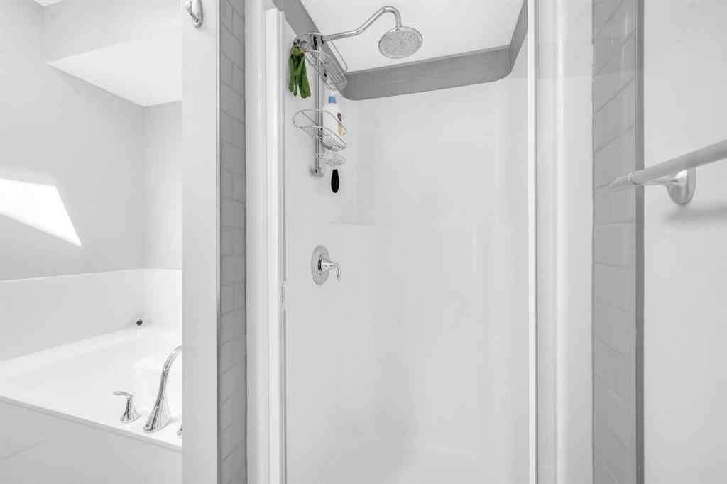 MLS® A2241595 - 185 Evanspark Gardens NW in Evanston Calgary, Residential