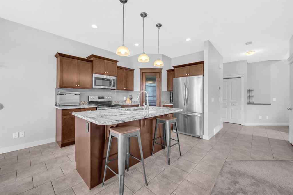 MLS® A2241595 - 185 Evanspark Gardens NW in Evanston Calgary, Residential