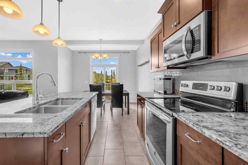MLS® A2241595 - 185 Evanspark Gardens NW in Evanston Calgary, Residential