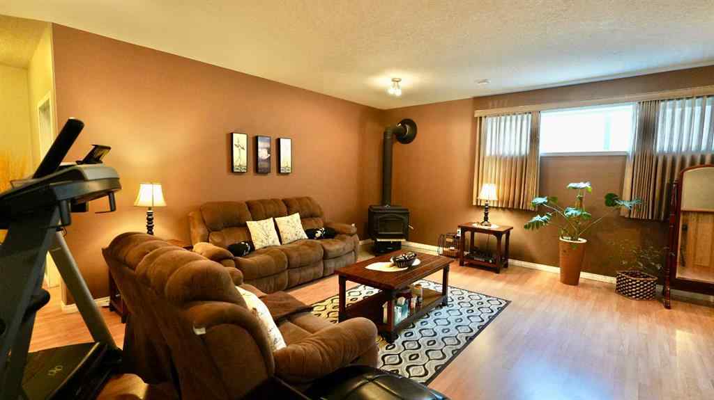 MLS® A2241598 - 5514 45 Avenue  in NONE Grimshaw, Residential