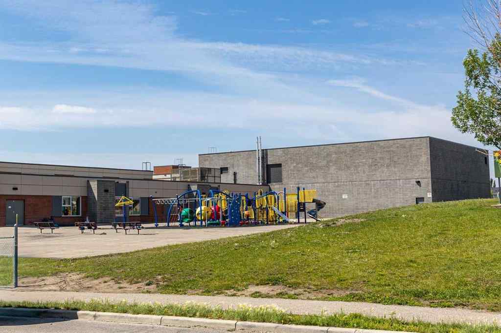 MLS® A2241606 - Unit #3114 115 Prestwick Villas SE in McKenzie Towne Calgary, Residential