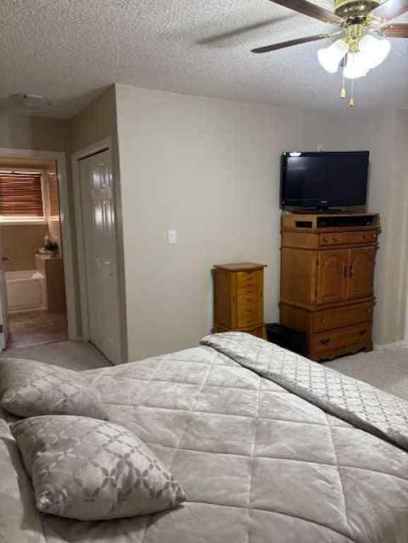 MLS® A2241610 - 10517 82 Street  in Saddleback Ridge Peace River, Residential