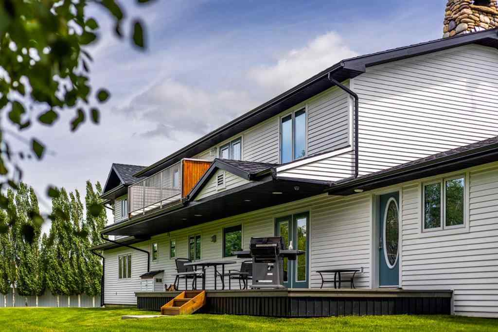 MLS® A2241615 - 17 Oak Avenue  in NONE Rural Foothills County, Residential
