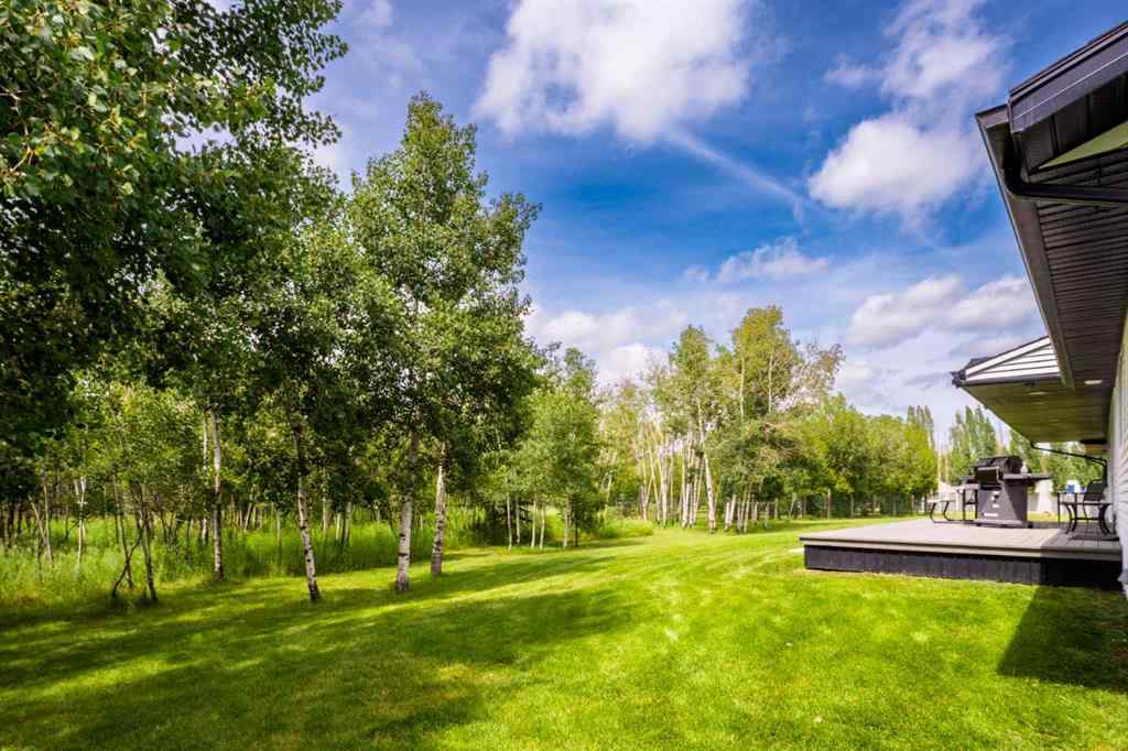 MLS® A2241615 - 17 Oak Avenue  in NONE Rural Foothills County, Residential