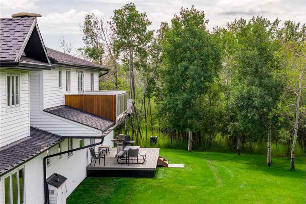 MLS® A2241615 - 17 Oak Avenue  in NONE Rural Foothills County, Residential