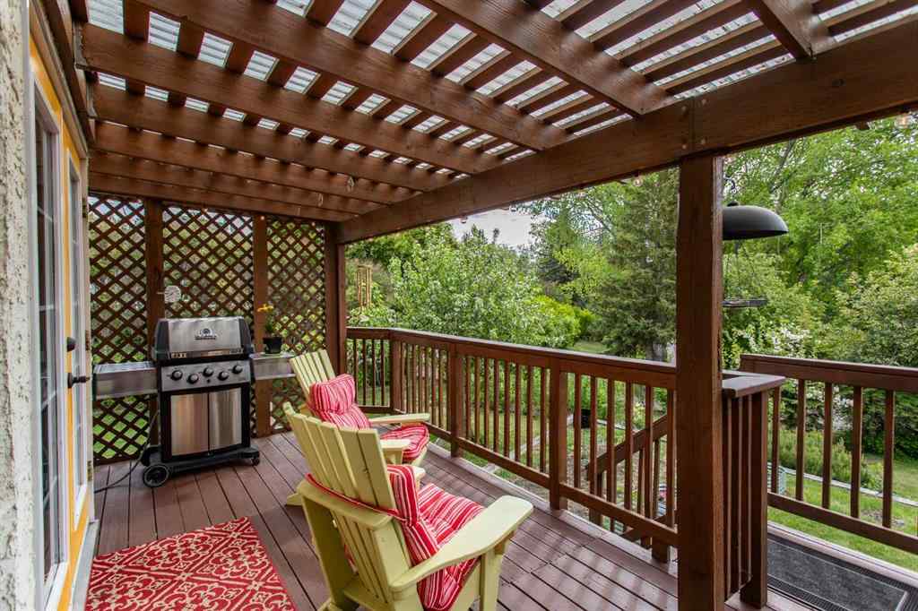MLS® A2241619 - 6 Lilac Close  in Nursery Grove Lacombe, Residential