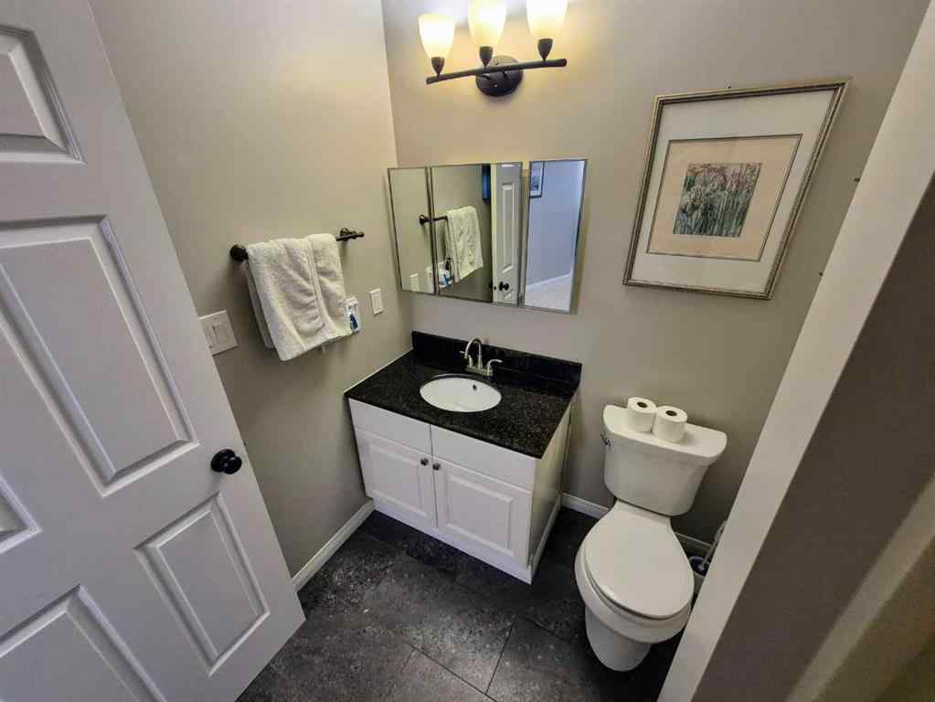 MLS® A2241619 - 6 Lilac Close  in Nursery Grove Lacombe, Residential