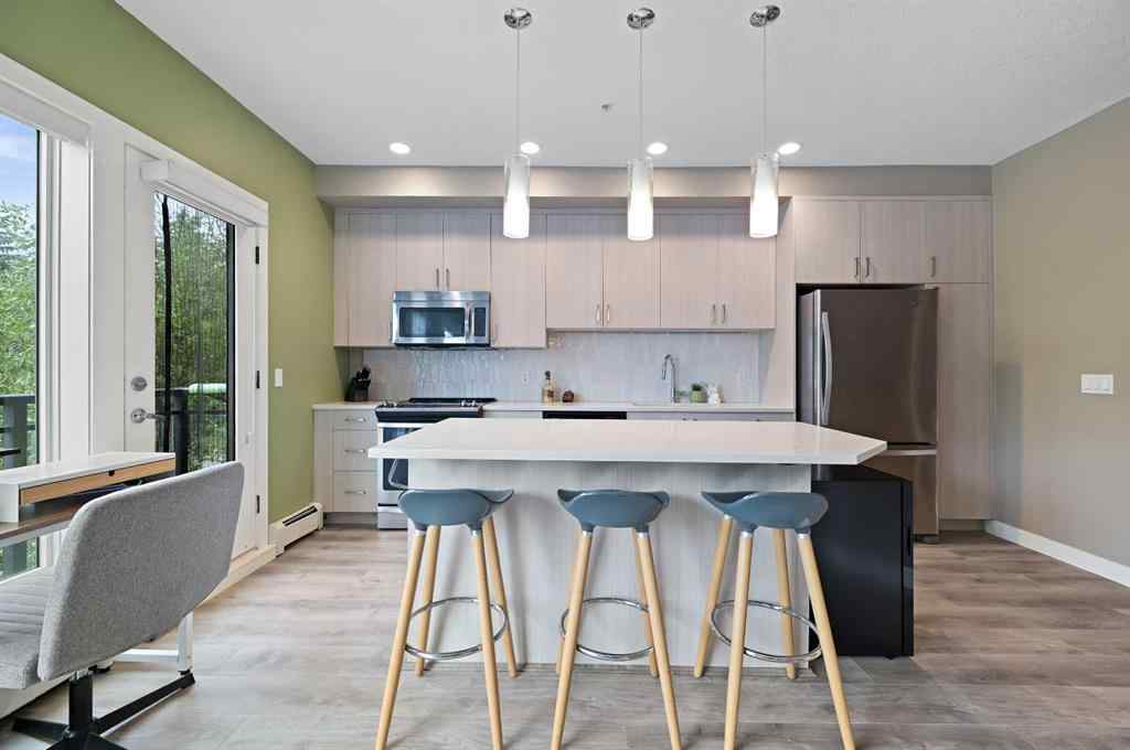 MLS® A2241620 - Unit #211 93 34 Avenue SW in Parkhill Calgary, Residential