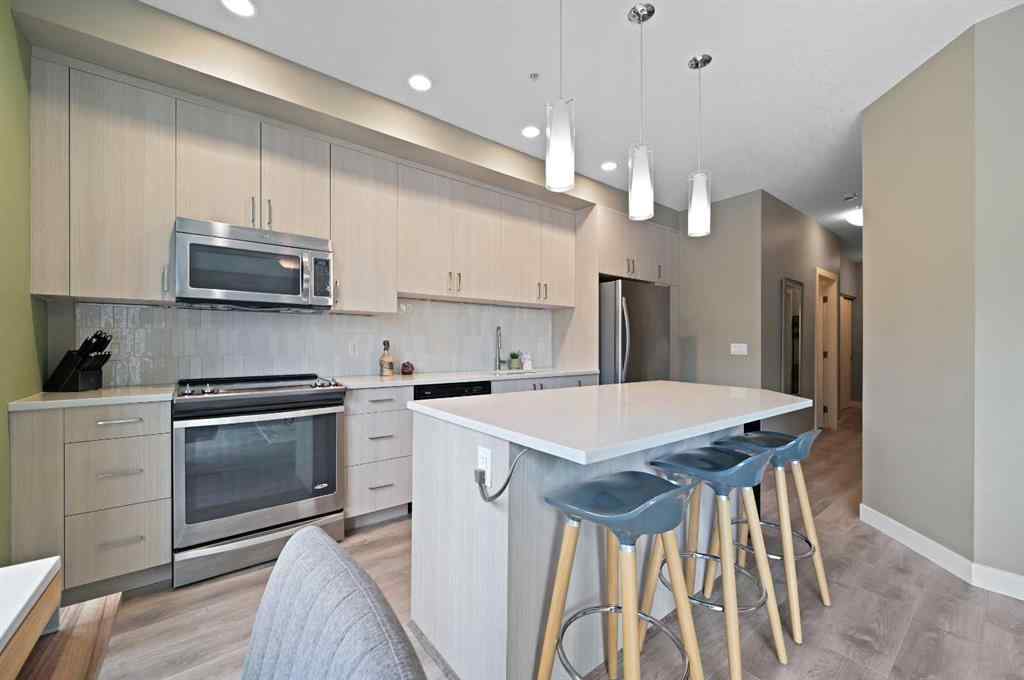 MLS® A2241620 - Unit #211 93 34 Avenue SW in Parkhill Calgary, Residential