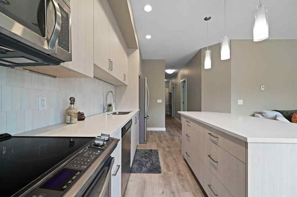 MLS® A2241620 - Unit #211 93 34 Avenue SW in Parkhill Calgary, Residential