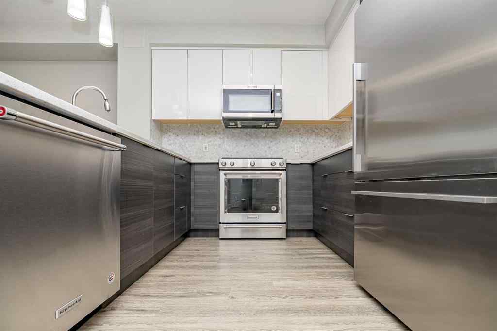 MLS® A2241641 - Unit #3215 95 Burma Star Road SW in Currie Barracks Calgary, Residential