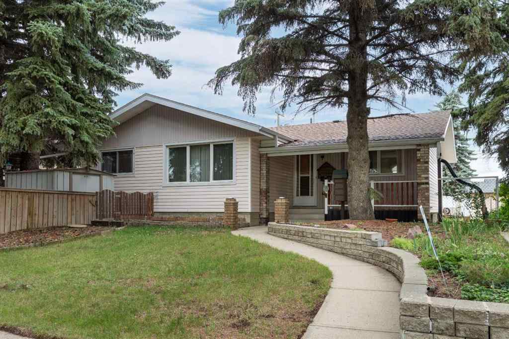 MLS® A2241644 - 6508 45 Avenue  in Westmount Camrose, Residential