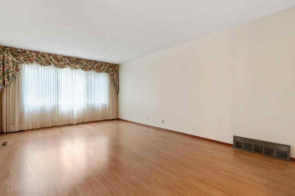 MLS® A2241644 - 6508 45 Avenue  in Westmount Camrose, Residential
