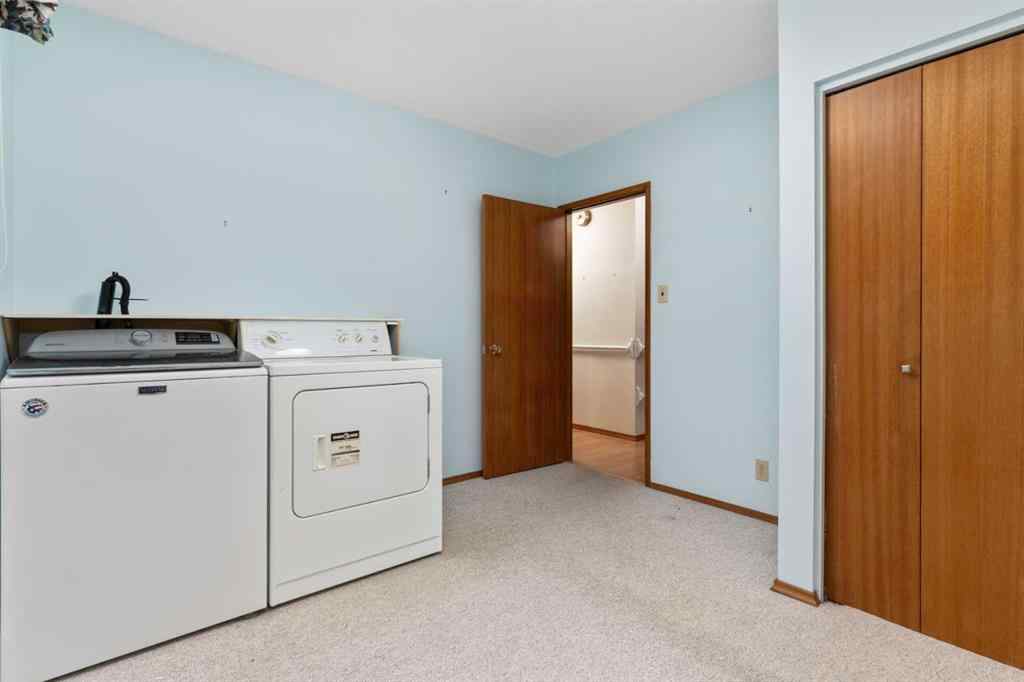 MLS® A2241644 - 6508 45 Avenue  in Westmount Camrose, Residential
