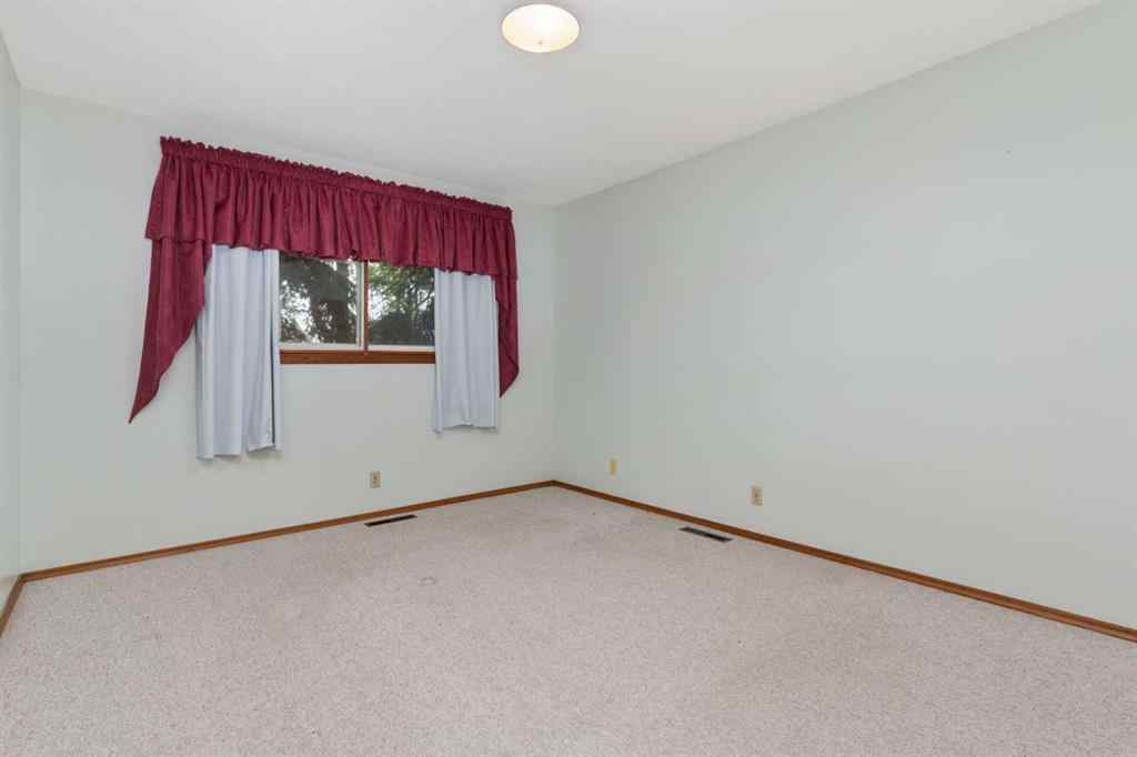 MLS® A2241644 - 6508 45 Avenue  in Westmount Camrose, Residential