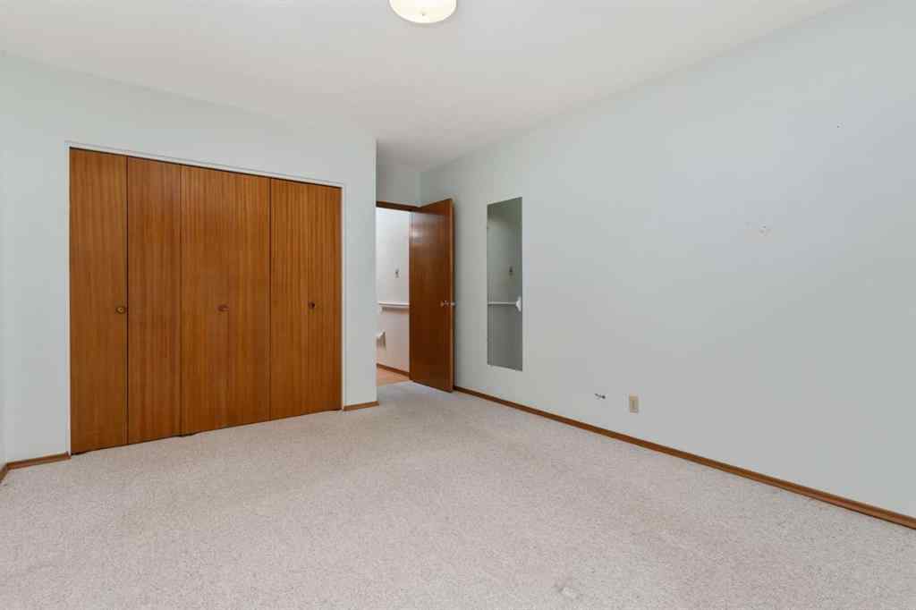MLS® A2241644 - 6508 45 Avenue  in Westmount Camrose, Residential