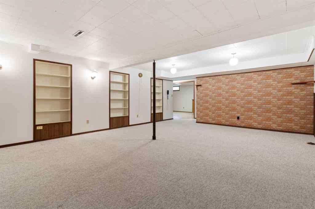 MLS® A2241644 - 6508 45 Avenue  in Westmount Camrose, Residential
