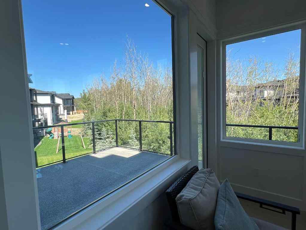 MLS® A2241655 - 48 Rockcliff Terrace NW in Rocky Ridge Calgary, Residential