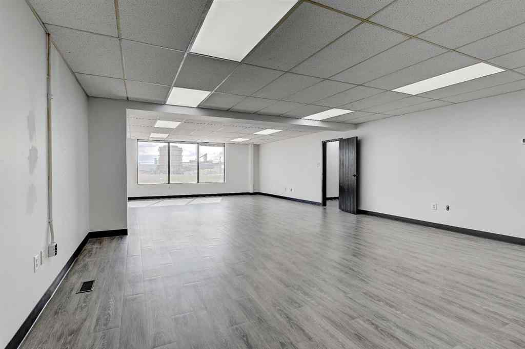 MLS® A2241660 - Unit #C 9022 108 Street  in Richmond Industrial Park Grande Prairie, Commercial