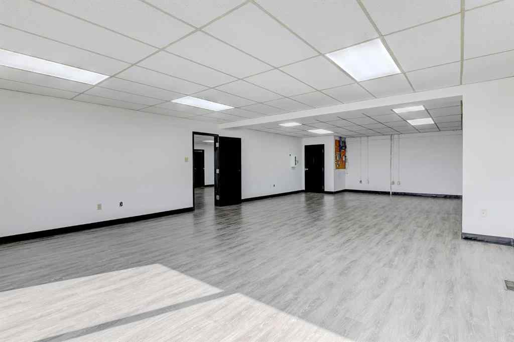 MLS® A2241660 - Unit #C 9022 108 Street  in Richmond Industrial Park Grande Prairie, Commercial