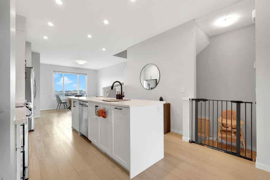 MLS® A2241667 - 222 AQUILA Drive NW in Glacier Ridge Calgary, Residential
