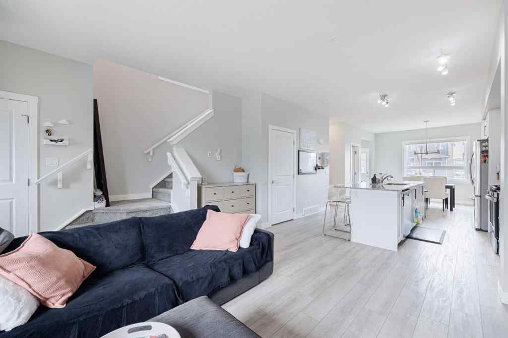 MLS® A2241669 - 33 Legacy Glen Place SE in Legacy Calgary, Residential
