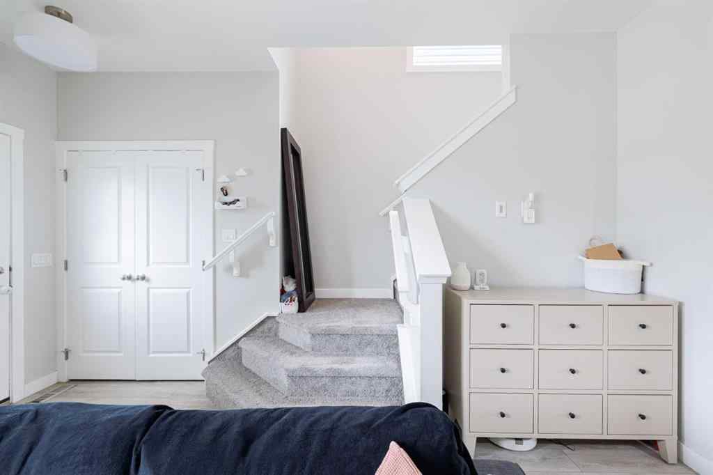 MLS® A2241669 - 33 Legacy Glen Place SE in Legacy Calgary, Residential