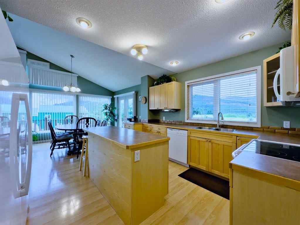 MLS® A2241670 - 23701 Passburg Drive  in NONE Bellevue, Residential