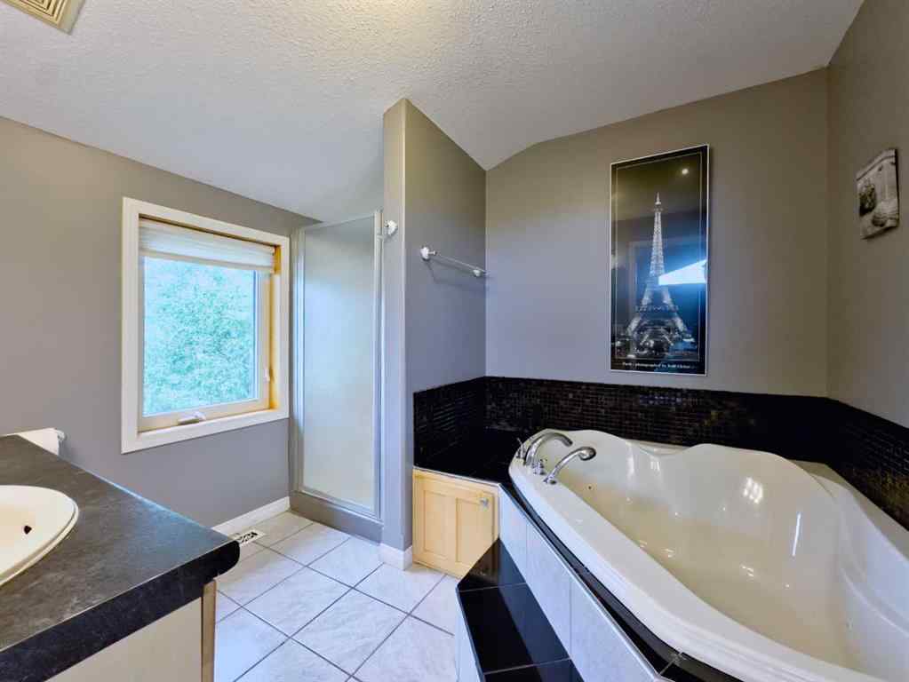 MLS® A2241670 - 23701 Passburg Drive  in NONE Bellevue, Residential