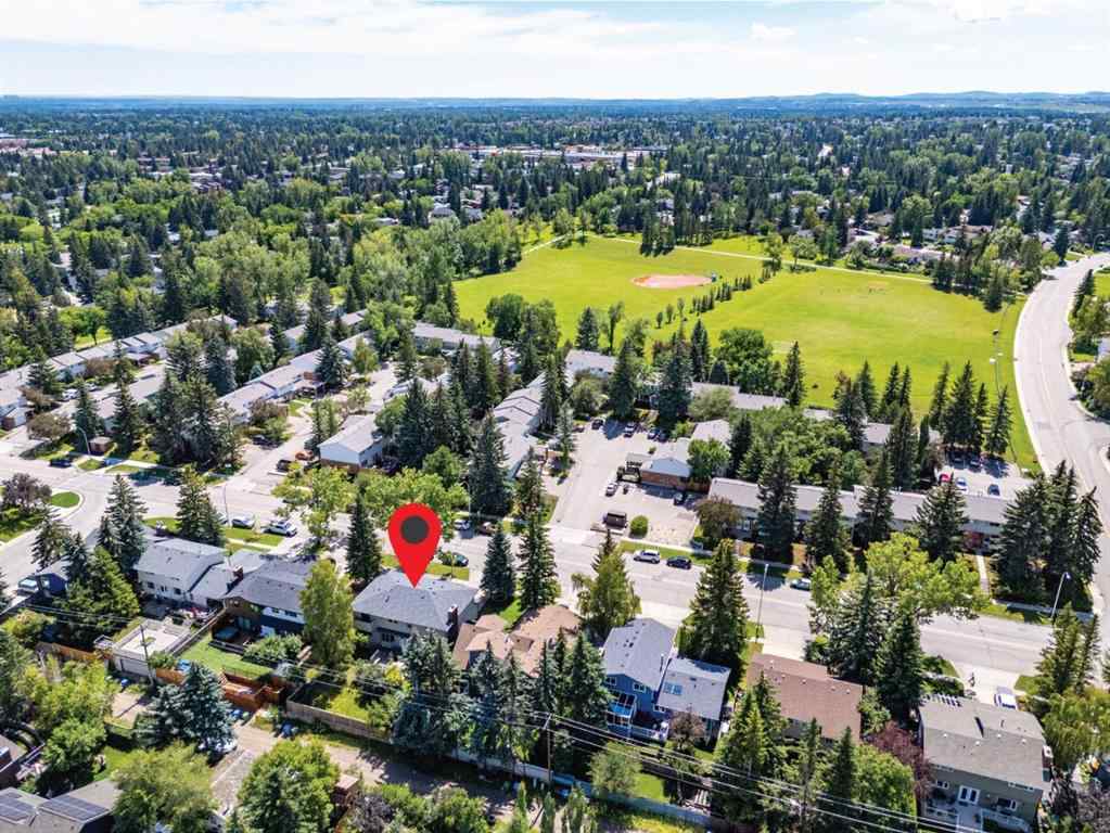 MLS® A2241673 - 2716 Palliser Drive SW in Oakridge Calgary, Residential