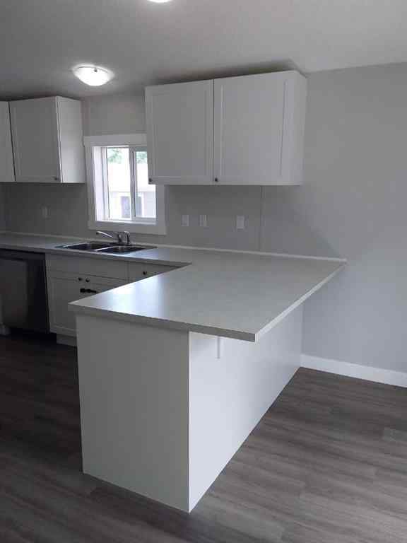 MLS® A2241688 - Unit #4 6220 17 Avenue SE in Red Carpet Calgary, Mobile