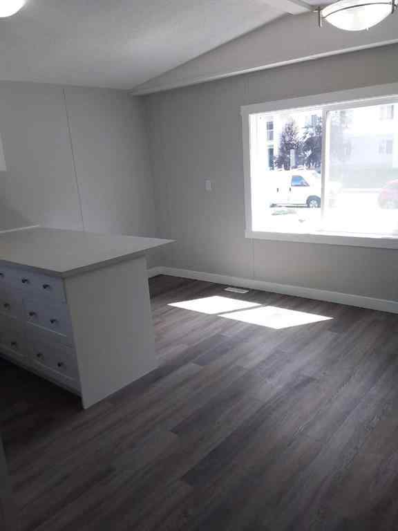 MLS® A2241688 - Unit #4 6220 17 Avenue SE in Red Carpet Calgary, Mobile