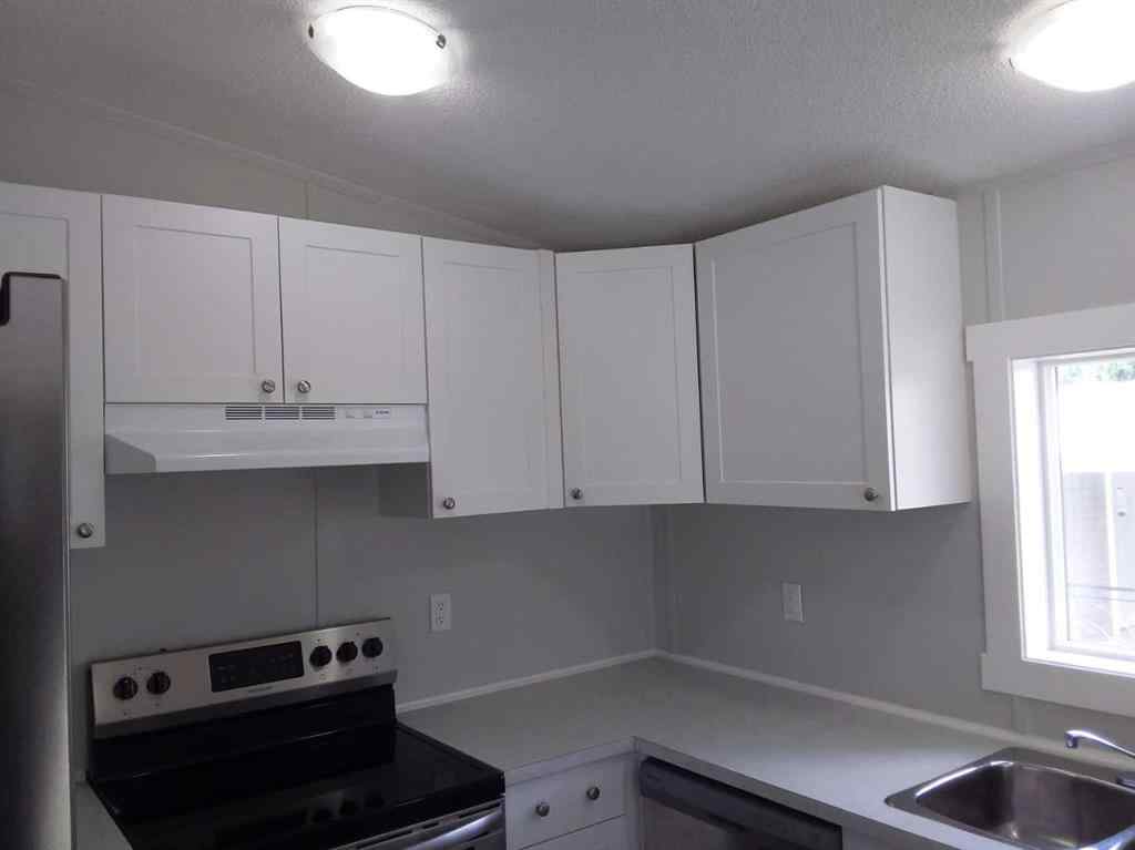 MLS® A2241688 - Unit #4 6220 17 Avenue SE in Red Carpet Calgary, Mobile