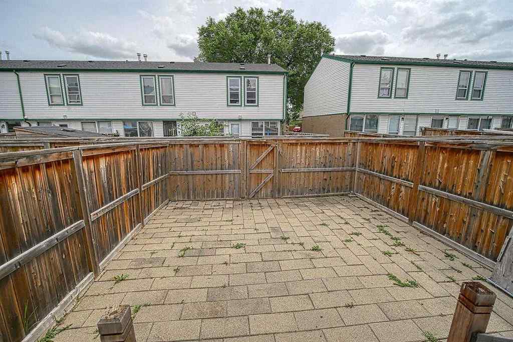 MLS® A2241695 - Unit #39 100 Pennsylvania Road SE in Penbrooke Meadows Calgary, Residential