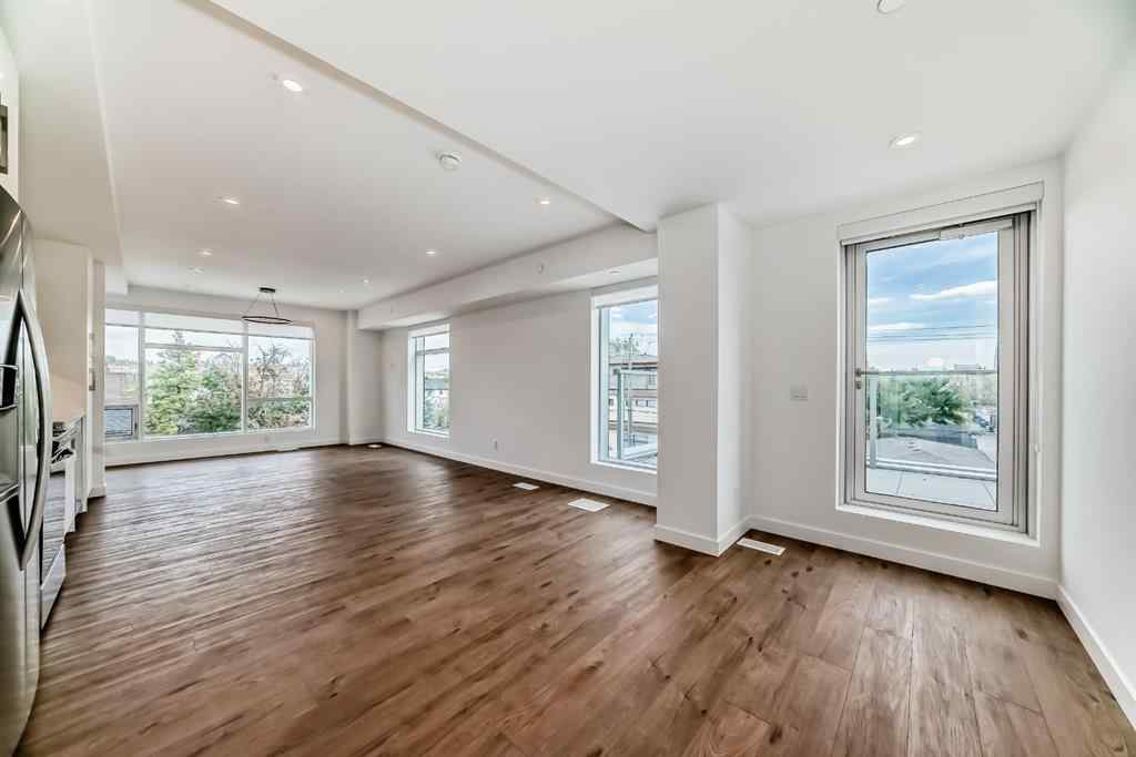 MLS® A2241700 - Unit #201 110 18A Street NW in West Hillhurst Calgary, Residential