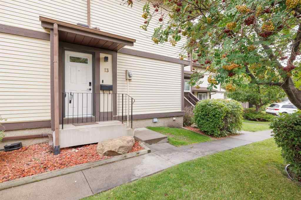 MLS® A2241706 - Unit #13 115 Bergen Road NW in Beddington Heights Calgary, Residential