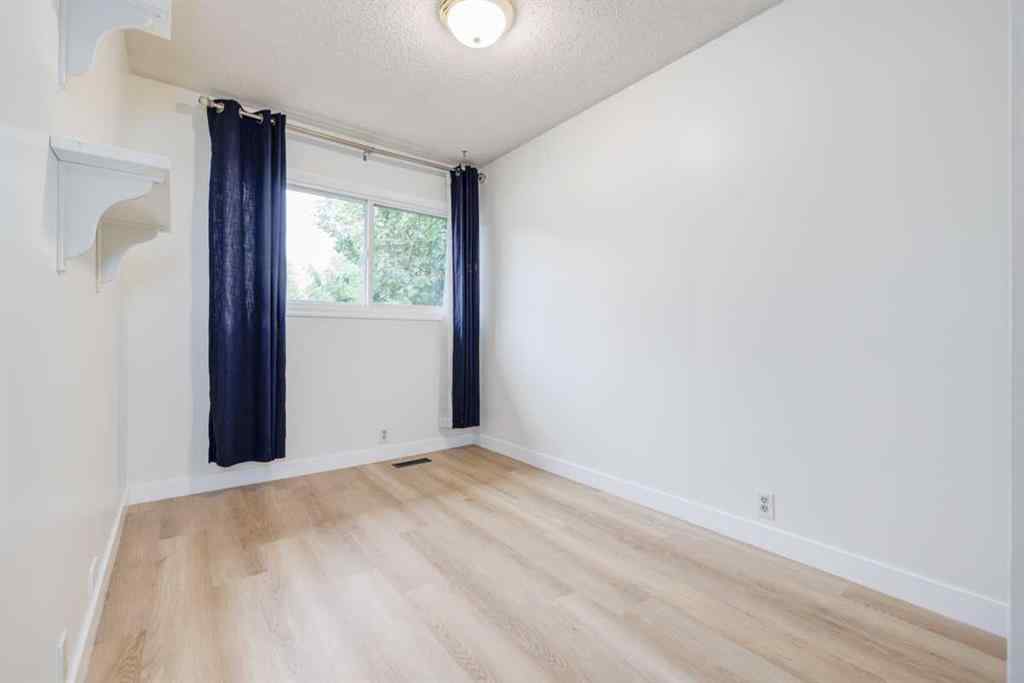 MLS® A2241706 - Unit #13 115 Bergen Road NW in Beddington Heights Calgary, Residential