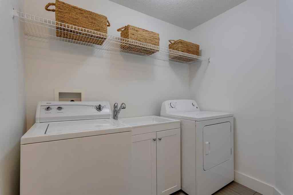 MLS® A2241740 - 1611 6 Street NW in Rosedale Calgary, Residential