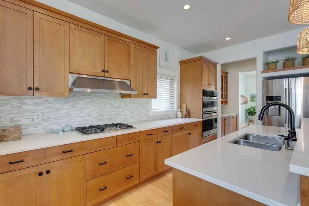 MLS® A2241740 - 1611 6 Street NW in Rosedale Calgary, Residential
