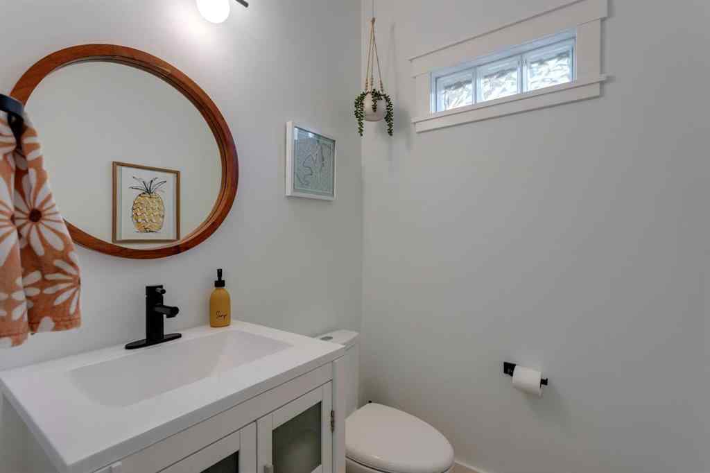 MLS® A2241740 - 1611 6 Street NW in Rosedale Calgary, Residential