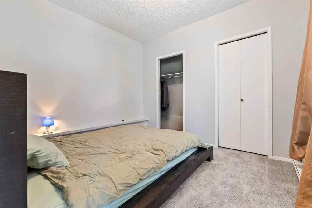 MLS® A2241742 - 2441 25a Street SW in Killarney/Glengarry Calgary, Residential