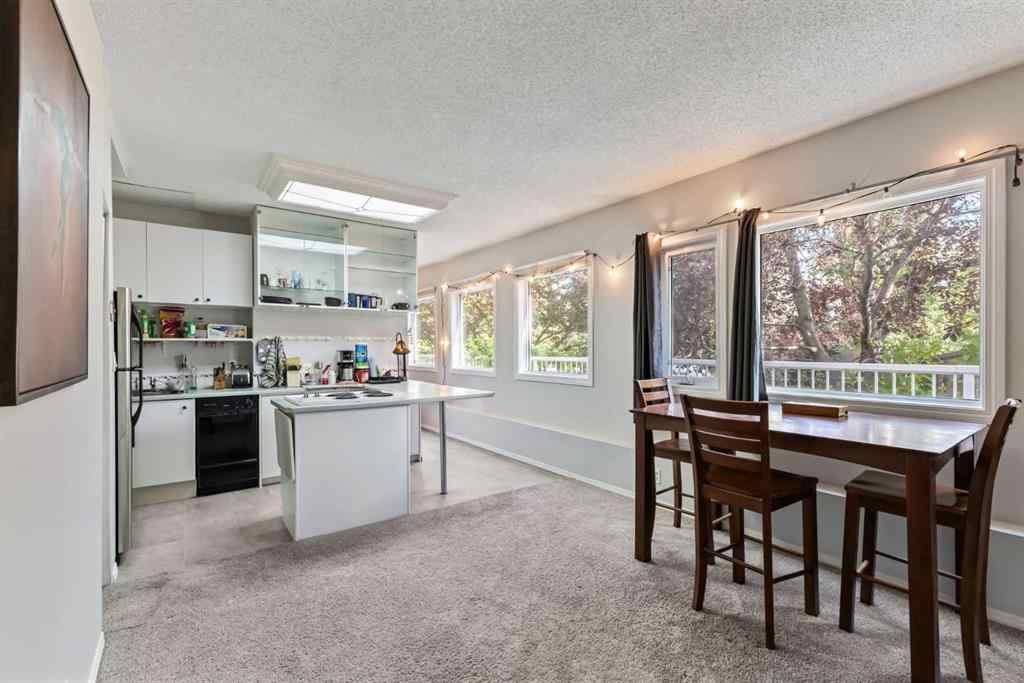 MLS® A2241742 - 2441 25a Street SW in Killarney/Glengarry Calgary, Residential