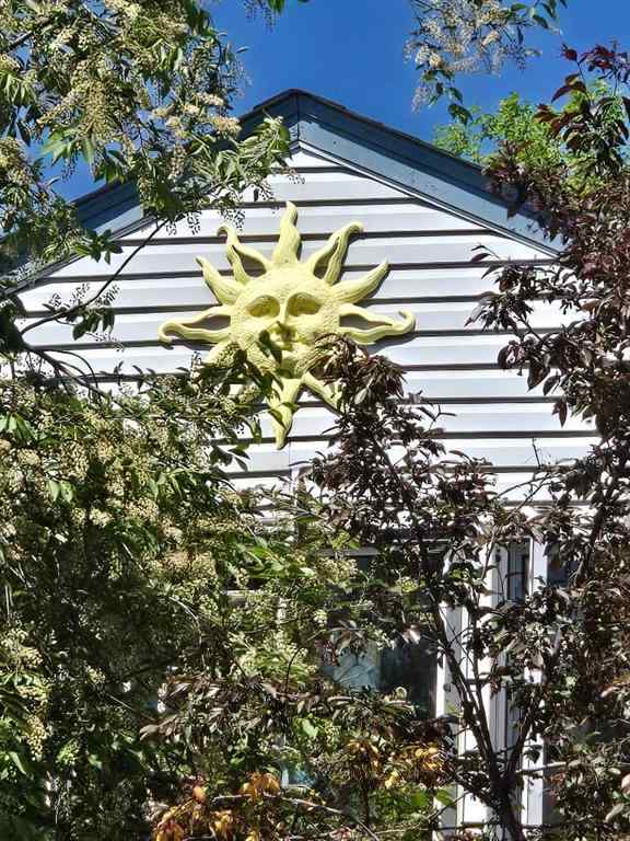 MLS® A2241742 - 2441 25a Street SW in Killarney/Glengarry Calgary, Residential