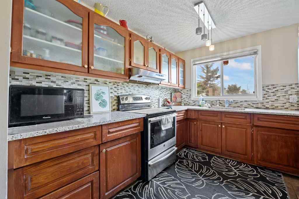 MLS® A2241745 - Unit #55 3705 Fonda Way SE in Forest Heights Calgary, Residential
