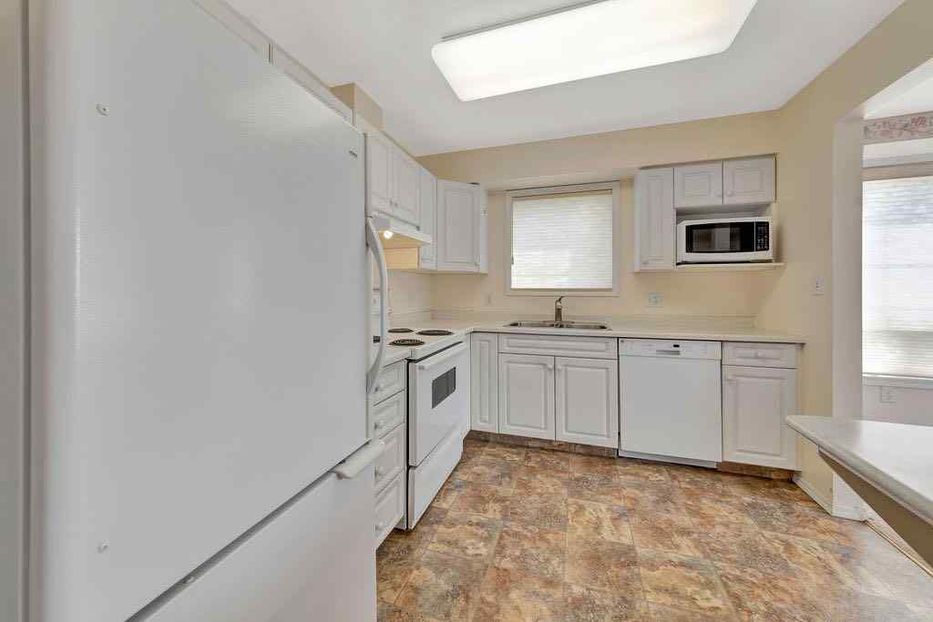 MLS® A2241768 - Unit #104 5120 49 Street  in Central Business District Lloydminster, Residential