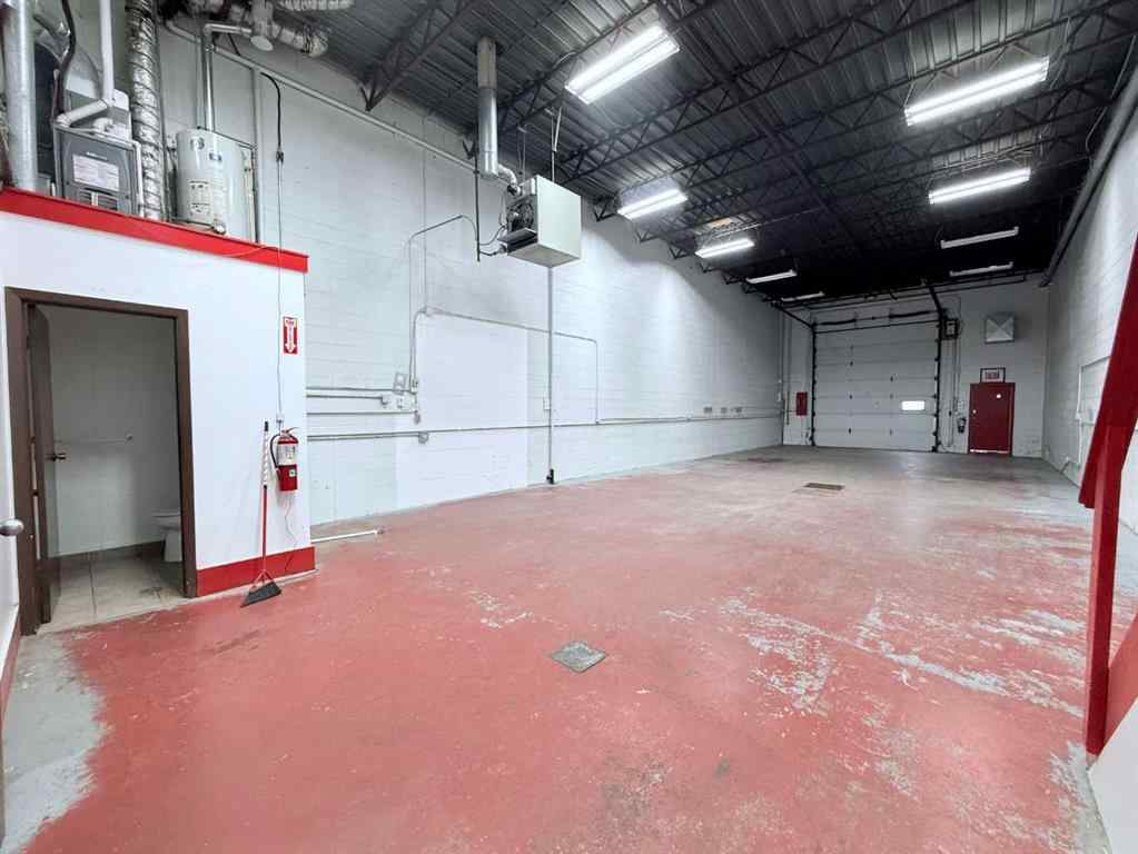MLS® A2241779 - 9510 110 Street  in Richmond Industrial Park Grande Prairie, Commercial