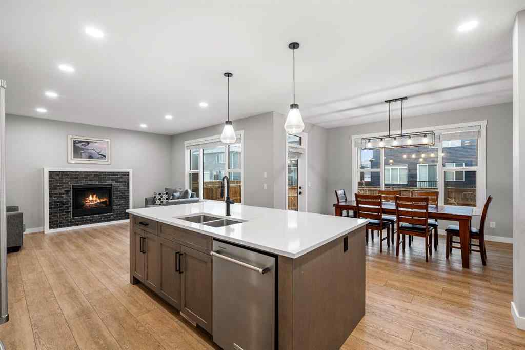MLS® A2241791 - 111 Sandpiper Park  in Kinniburgh South Chestermere, Residential