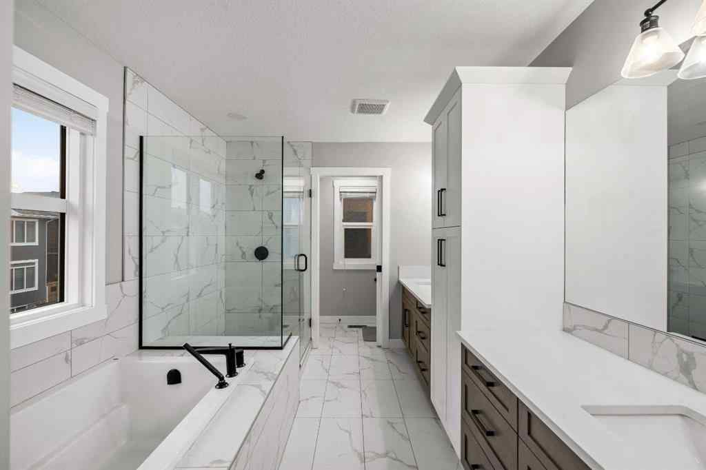 MLS® A2241791 - 111 Sandpiper Park  in Kinniburgh South Chestermere, Residential